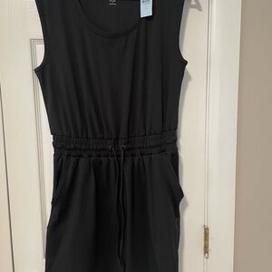 Lou & Grey Black Sleeveless Dress